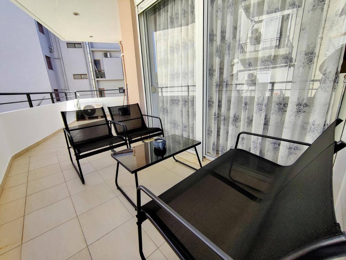 City Center Oasis In Light Green Heraklion Exterior foto